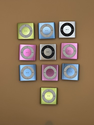 Lot apple ipod - of, shuffle