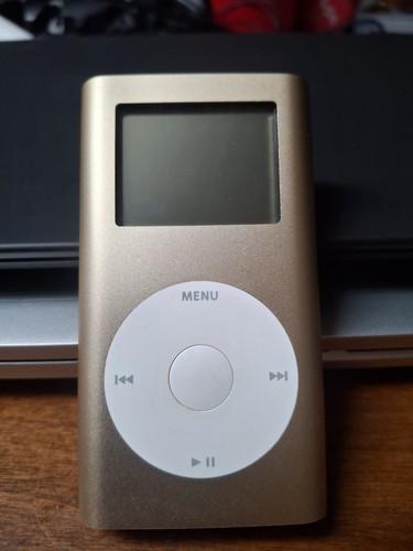 Apple ipod shuffle 1gb - 1gb, gold